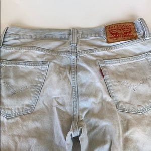 Levi’s light wash destructed jeans